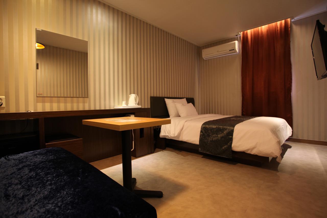 Lineplus Hotel Gimpo Εξωτερικό φωτογραφία